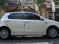 Mobil Toyota Etios 2015 dijual, Jawa Timur 1