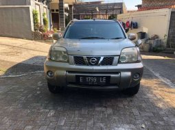 Mobil Nissan X-Trail 2004 ST terbaik di Jawa Barat 1