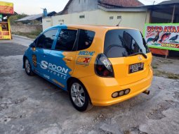 Jual mobil bekas Honda Jazz i-DSI 2005 dengan harga murah di DIY Yogyakarta 5