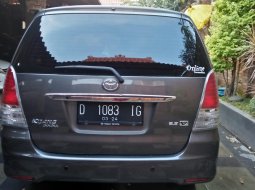 Jawa tengah, Jual cepat Toyota Kijang Innova AT 2.5 V Diesel 2008  6