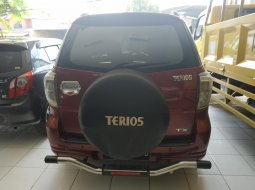 Jual mobil Daihatsu Terios TX 2009 terawat di Jawa Barat  3