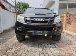 Mobil Isuzu D-Max 2013 dijual, Sumatra Utara 2