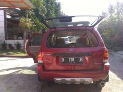 Jual cepat Ford Escape 2005 di Jawa Barat 1