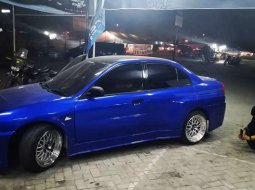 Riau, Mitsubishi Lancer 2004 kondisi terawat 3