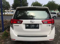 Dijual mobil bekas Toyota Kijang Innova 2.4V, Riau  7