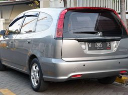 Honda Stream 2005 Jawa Timur dijual dengan harga termurah 13