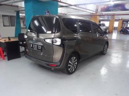DKI Jakarta, mobil bekas Toyota Sienta V 2018 dijual 3