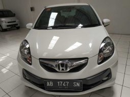 Jual mobil bekas Honda Brio E 2014 dengan harga murah di DIY Yogyakarta 1