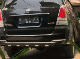 Dijual mobil bekas Toyota Kijang Innova J, DKI Jakarta  4