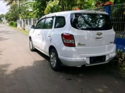 Jual mobil bekas murah Chevrolet Spin 2013 di Jawa Timur 5