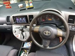 Jual Toyota Wish 1.8 MPV 2003 harga murah di DKI Jakarta 8