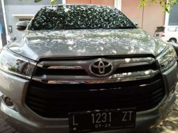 Mobil Toyota Kijang Innova 2018 2.4G terbaik di Jawa Timur 12