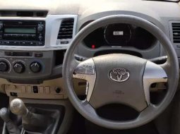 Toyota Hilux 2012 Kalimantan Tengah dijual dengan harga termurah 9