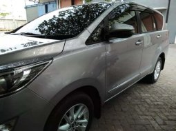 Mobil Toyota Kijang Innova 2018 2.4G terbaik di Jawa Timur 8
