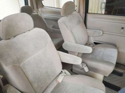 Mobil Nissan Serena 2012 terbaik di Jawa Barat 2