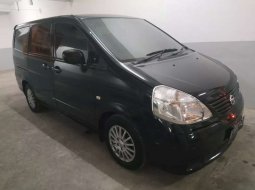 Mobil Nissan Serena 2012 terbaik di Jawa Barat 1