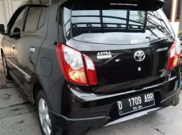 Jawa Barat, Toyota Agya G 2014 kondisi terawat 3