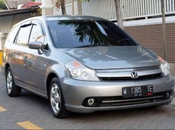 Honda Stream 2005 Jawa Timur dijual dengan harga termurah 3