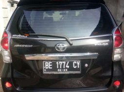 Mobil Toyota Avanza 2013 Veloz dijual, Lampung 1