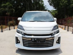 Dijual mobil Toyota Vellfire GS 2013 Super terawat di DKI Jakarta 2