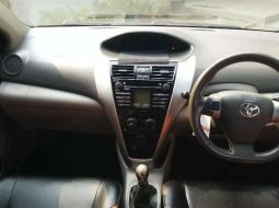 Jual cepat Toyota Vios G 2012 di Riau 4