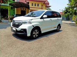 Jawa Barat, Daihatsu Xenia R SPORTY 2016 kondisi terawat 3