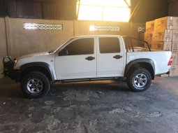 Mobil Isuzu D-Max 2010 terbaik di Lampung 2