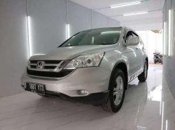 Mobil Honda CR-V 2010 2.0 dijual, Jawa Barat 8