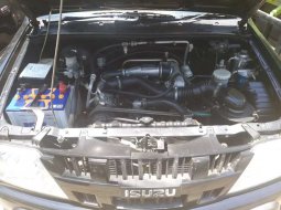 Jual cepat Isuzu Panther SMART 2015 di Sulawesi Selatan 4