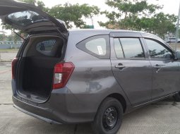 Mobil Daihatsu Sigra X 2017 dijual, Jawa Barat  2