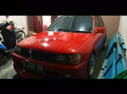 Mobil Toyota Starlet 1993 1.3 SEG terbaik di Banten 5