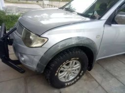 Kalimantan Timur, jual mobil Mitsubishi Triton 2013 dengan harga terjangkau 3