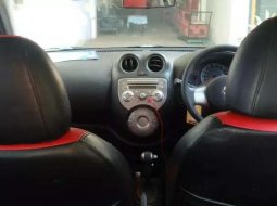 Jual mobil Nissan March 2012 bekas, Jawa Timur 3