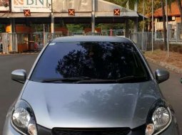 Jual mobil bekas murah Honda Brio Satya 2016 di DKI Jakarta 11