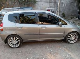 Bali, Honda Jazz i-DSI 2005 kondisi terawat 6