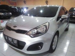 Jual cepat Kia Rio 2012 di Jawa Tengah 4