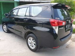 Jual cepat Toyota Kijang Innova 2.4G 2017 di Riau 8