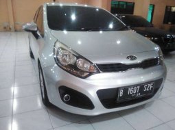 Jual cepat Kia Rio 2012 di Jawa Tengah 3