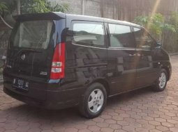 Jawa Barat, Nissan Serena Highway Star 2008 kondisi terawat 2