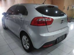 Jual cepat Kia Rio 2012 di Jawa Tengah 2