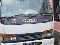 Mobil Isuzu Colt 77 PS 2001 dijual, Jawa Barat 2