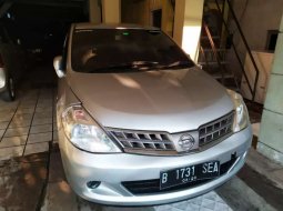 DKI Jakarta, jual mobil Nissan Latio 2010 dengan harga terjangkau 3