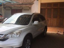 Mobil Honda CR-V 2010 2.0 dijual, Banten 8