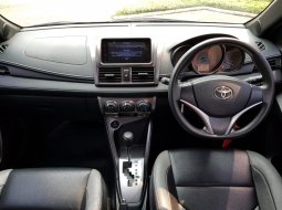 Dijual Mobil Toyota Yaris 1.5 G AT 2016 terbaik di Banten 7