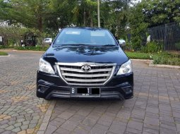 Dijual Mobil Toyota Kijang Innova 2.0 E 2015 bekas di Banten 1