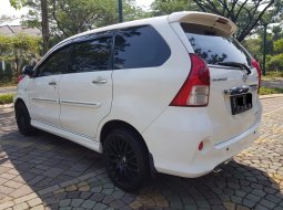 Dijual mobil bekas Mobil Toyota Avanza Veloz 1.5 AT 2012, Banten 5