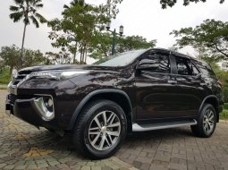 Jual cepat Toyota Fortuner VRZ AT Diesel 2WD 2016 di Banten 3