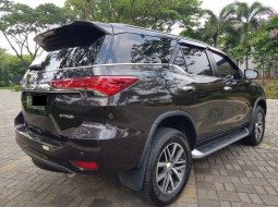 Jual cepat Toyota Fortuner VRZ AT Diesel 2WD 2016 di Banten 6