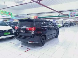 Jual Toyota Venturer 2017 harga murah di Jawa Timur 17