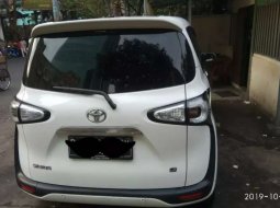 Mobil Toyota Sienta 2017 G dijual, DKI Jakarta 3